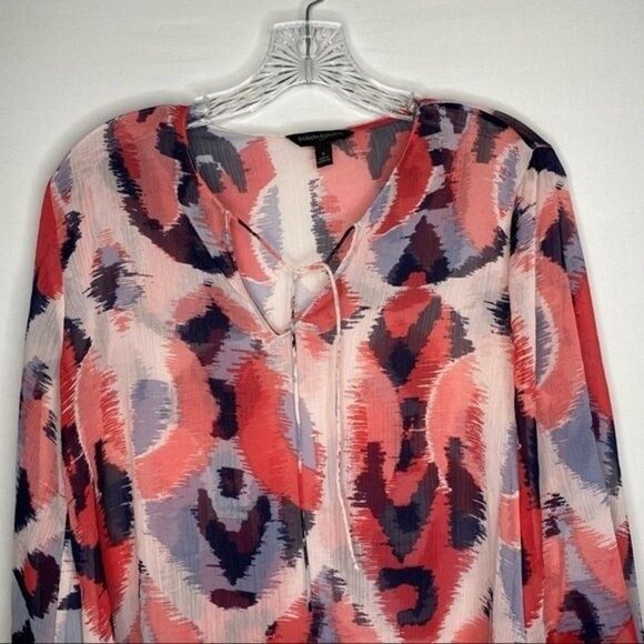 Banana Republic Top Women's S Pink Blue Pattern Sheer Asymmetrical Hem Tie Neck - Picture 3 of 10